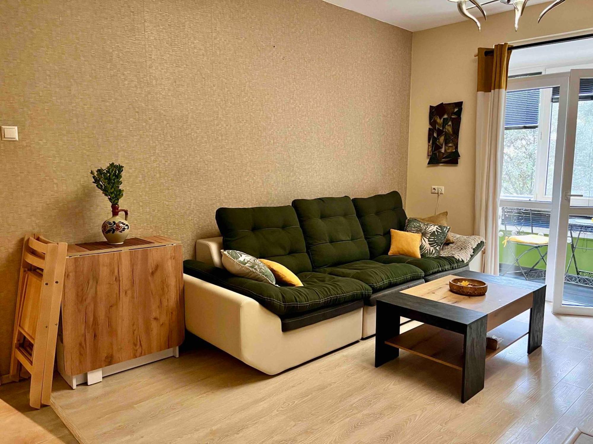 Cozy 2Br Oasis In Central Burgas by Eksteriør bilde