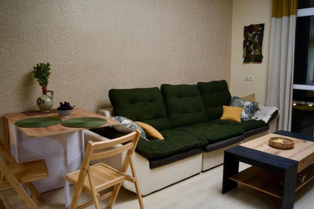 Cozy 2Br Oasis In Central Burgas by Eksteriør bilde