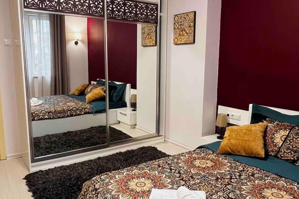 Cozy 2Br Oasis In Central Burgas by Eksteriør bilde